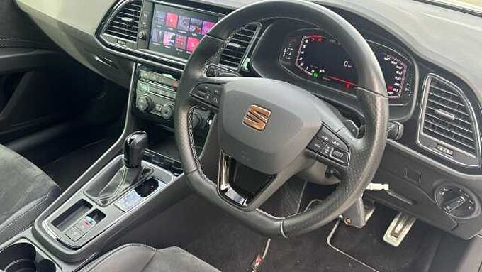 SEAT Leon 5dr 2.0 TSI Cupra 290 DSG