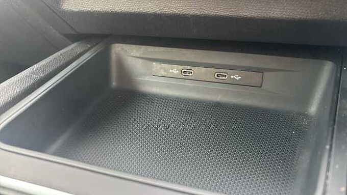 SEAT Leon 1.5 TSI EVO SE Dynamic 5dr